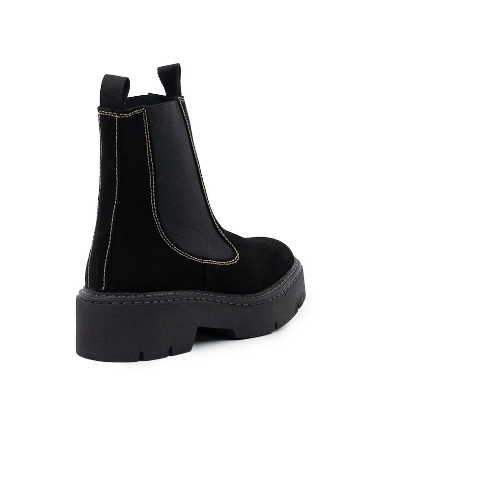 Columbus Black Suede