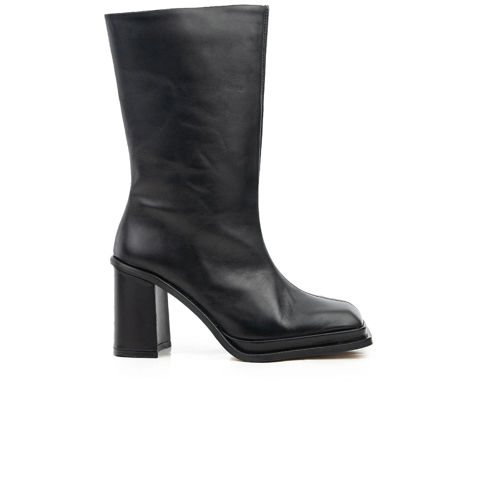 Chaumont Black Leather