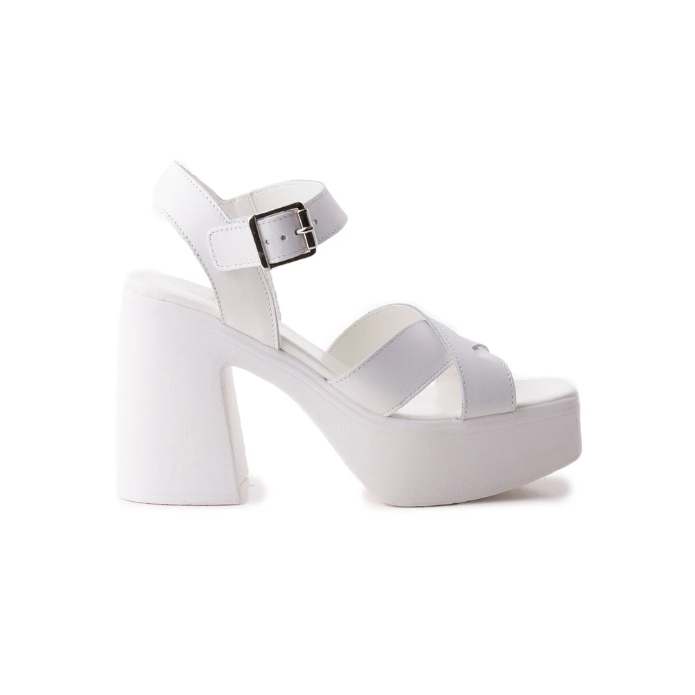Valentano White Leather