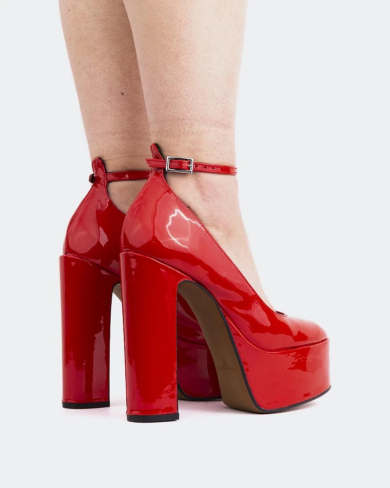 Boneca Red Patent