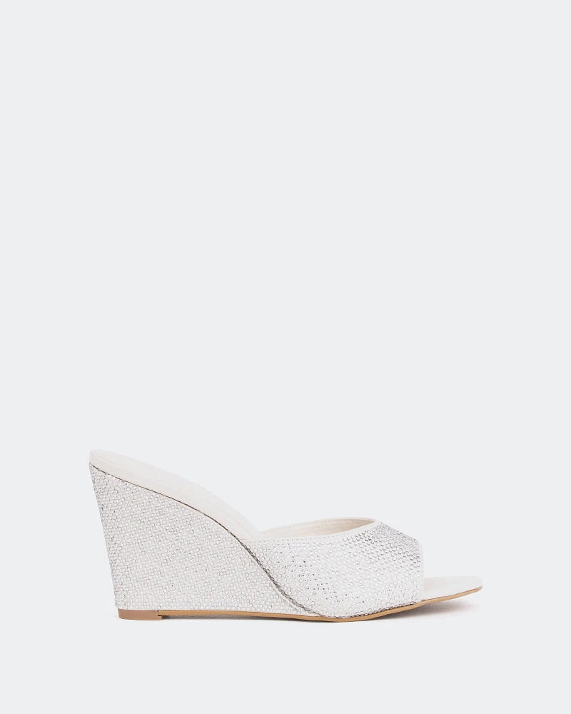 Crystal Off White Suede