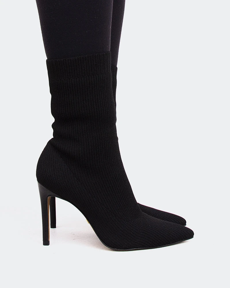 Loulia Black Knit