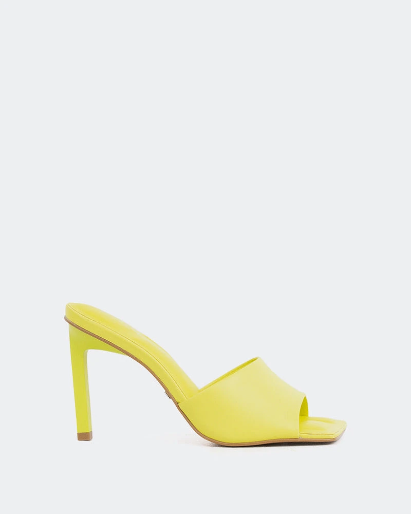 Sosua Yellow Leather
