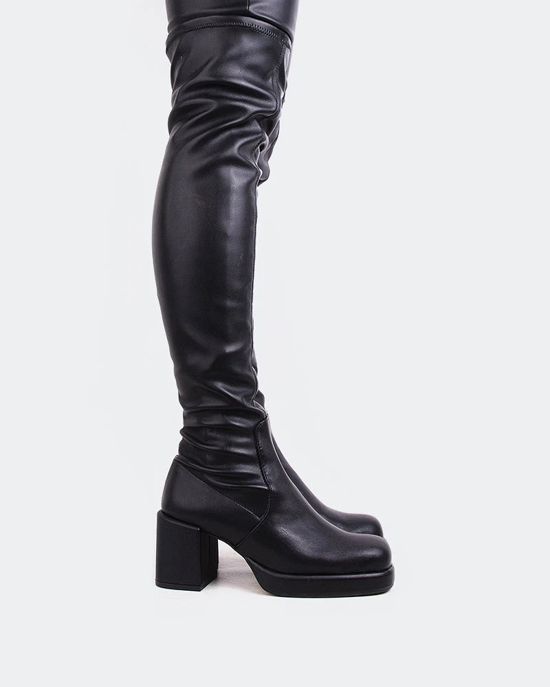 True Black Stretch