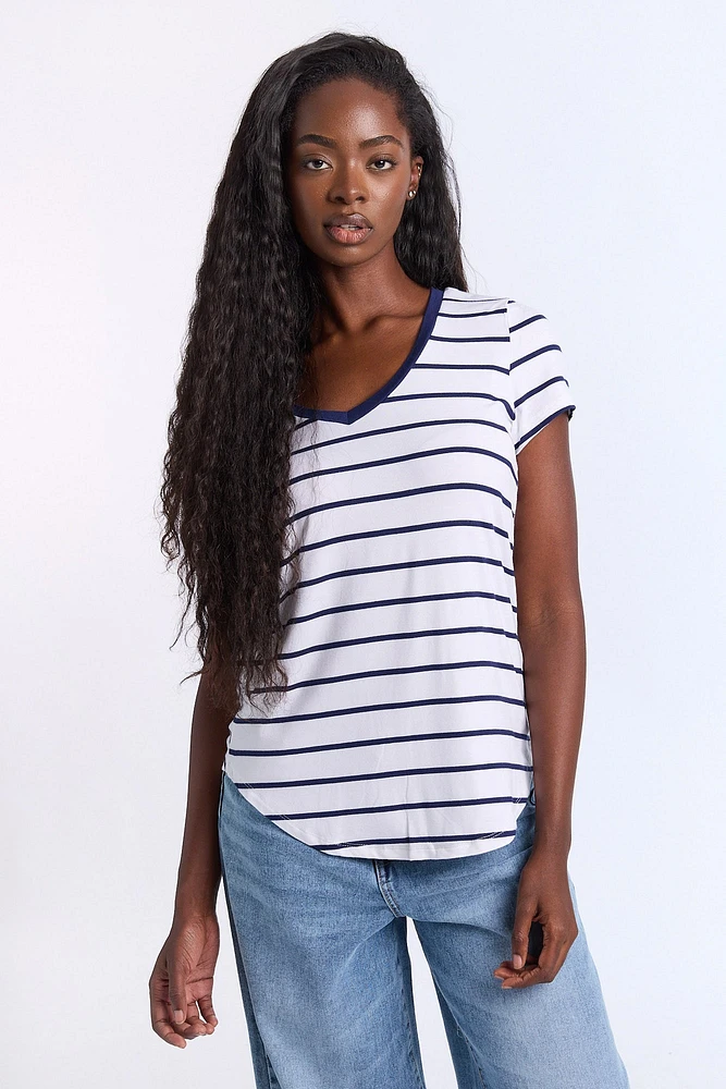 Short Sleeve V-Neck Relaxed Tee