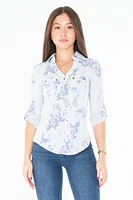Fitted blouse with pockets
