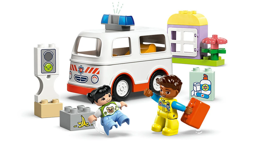 LEGO DUPLO - Ambulance & Driver