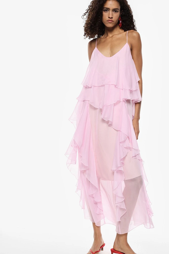 Robe superposée à fines bretelles