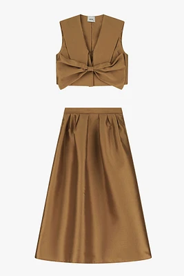 Set with skirt and bow top