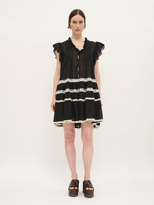 Mini-robe en coton à volants avec bordure dentelle contrastante