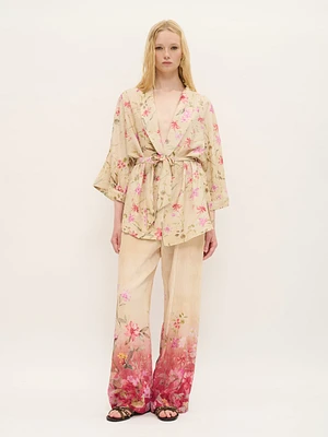 Chemisier kimono à ceinture fleurie