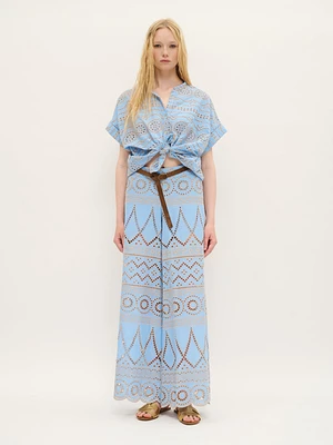 Pantalon large à œillets brodés en coton bleu ciel