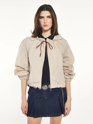 Veste technique répulsive
