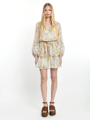 Robe courte fleurie