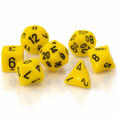 7 dés polyédriques opaques jaune avec chiffres noirs