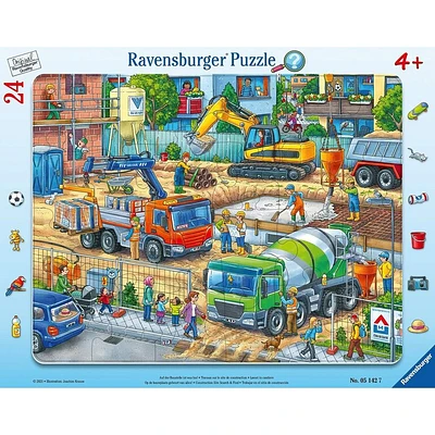 Travaux sur le site de construction - 24 pieces