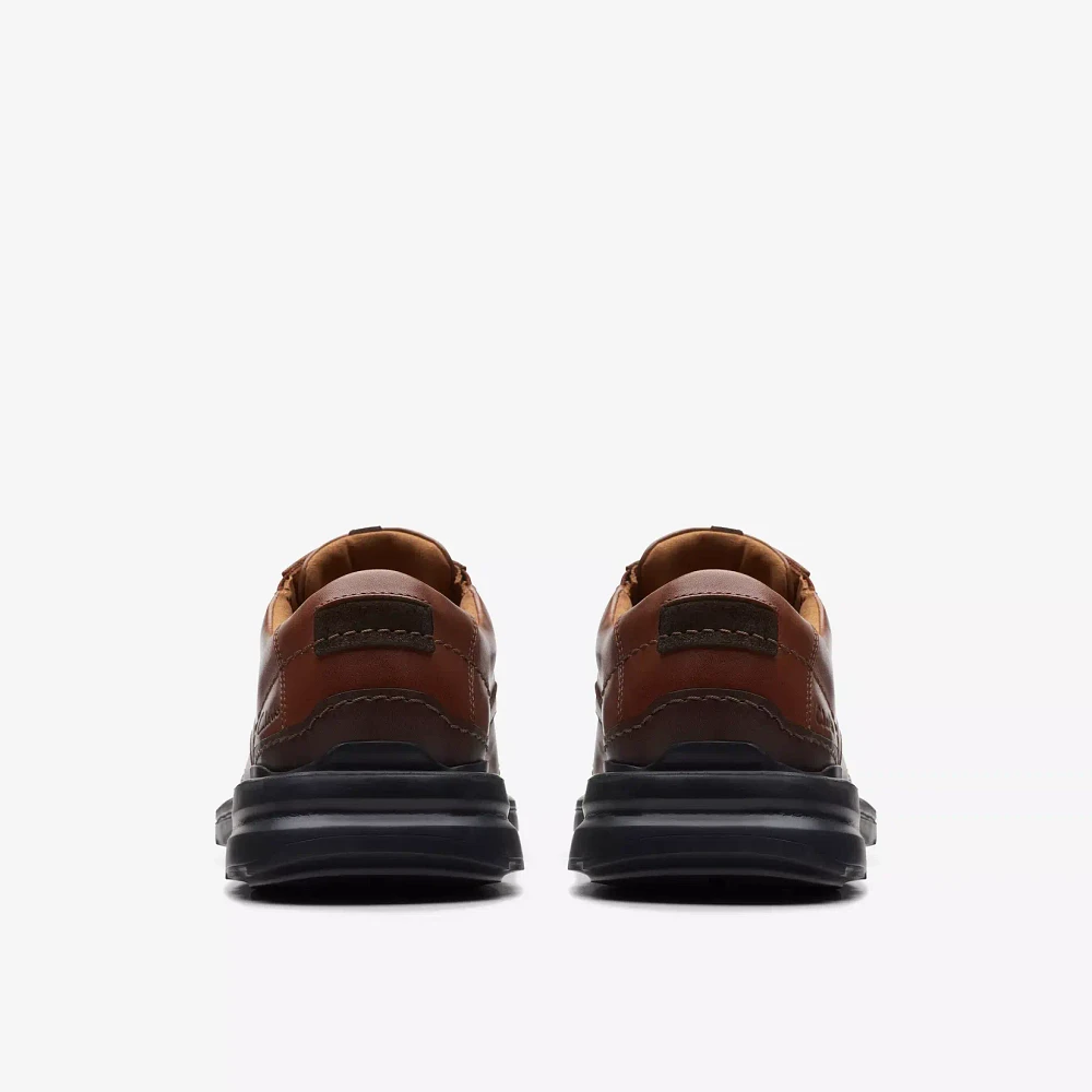 CLARKS Gessler Lace 26171541 TAN