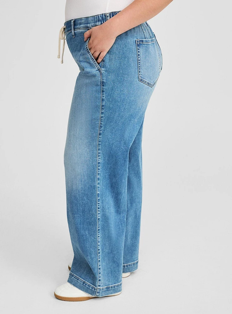 Weekend Mid-Rise Wide Leg Jean