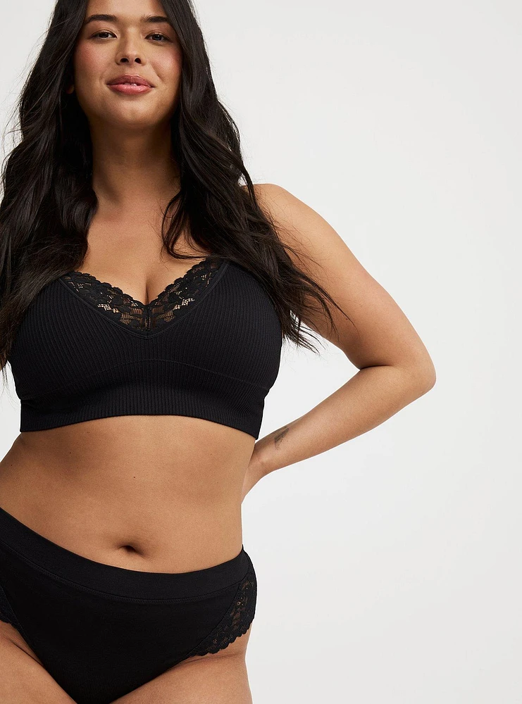 Seamless Smooth Mid-Rise Thong Panty