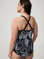Wire-Free Twisted V-Neck One Piece Swimsuit