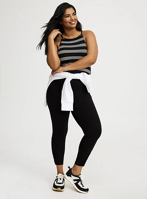 Crop Signature Ruched Legging