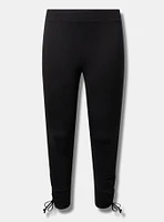 Crop Signature Cutout Legging