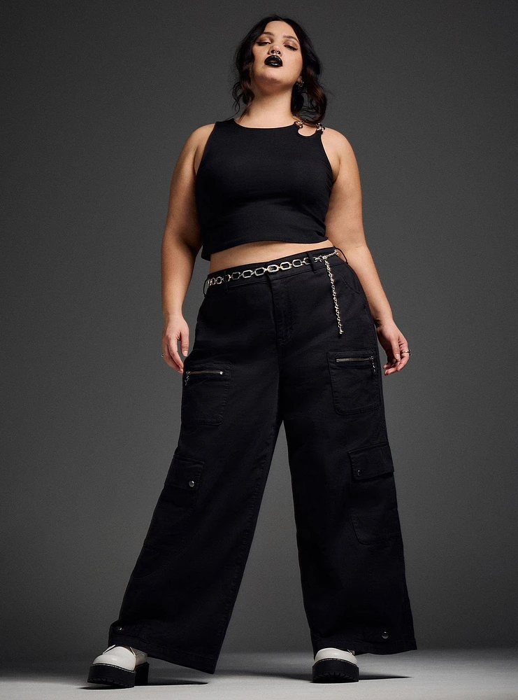 Nightfall Foxy Metal Clasp Crop Tank