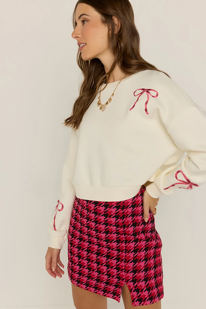 Emily Bow Embroidery Sweatshirt