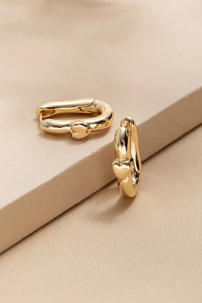 Casey Heart On Oblong Hoop Earrings