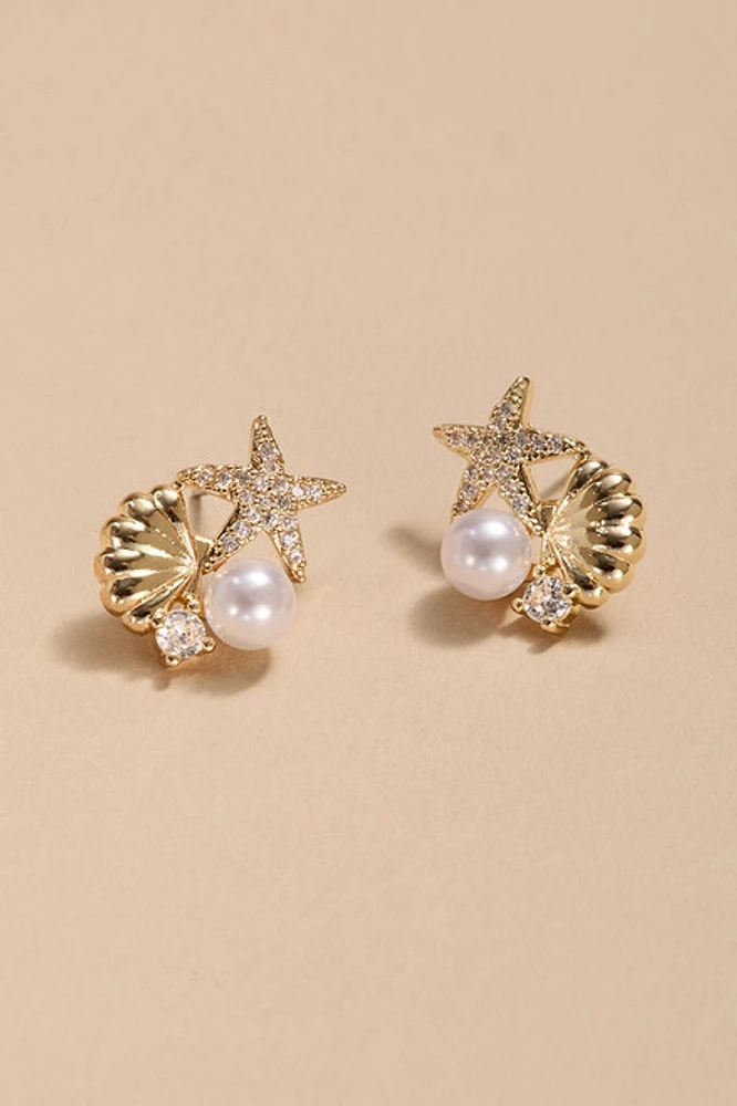 Lisa Beach Cluster Stud Earrings