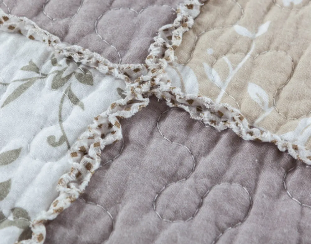 Graveley Cotton Quilt Set, Botanical, Grey, Queen