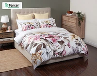 Braganza Duvet Cover, TENCEL Lyocell, Floral, White, Queen