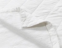 Shelby White Quilt Set, Geometric, Queen