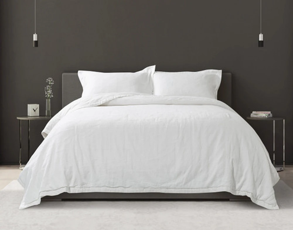 Shelby White Quilt Set, Geometric, Queen