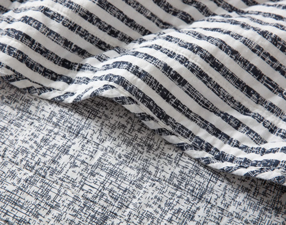 Delray Striped Cotton Quilt Set, Blue, Queen