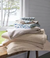 Organic Honeycomb Matelassé Bedspread