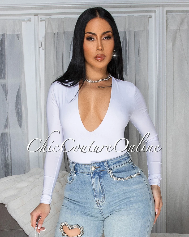 *Nilam White Depp V Neck Long Sleeves Bodysuit