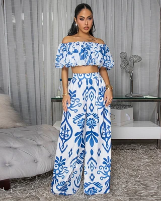 Andy Off-White Print Ruffle Top & Pants Set