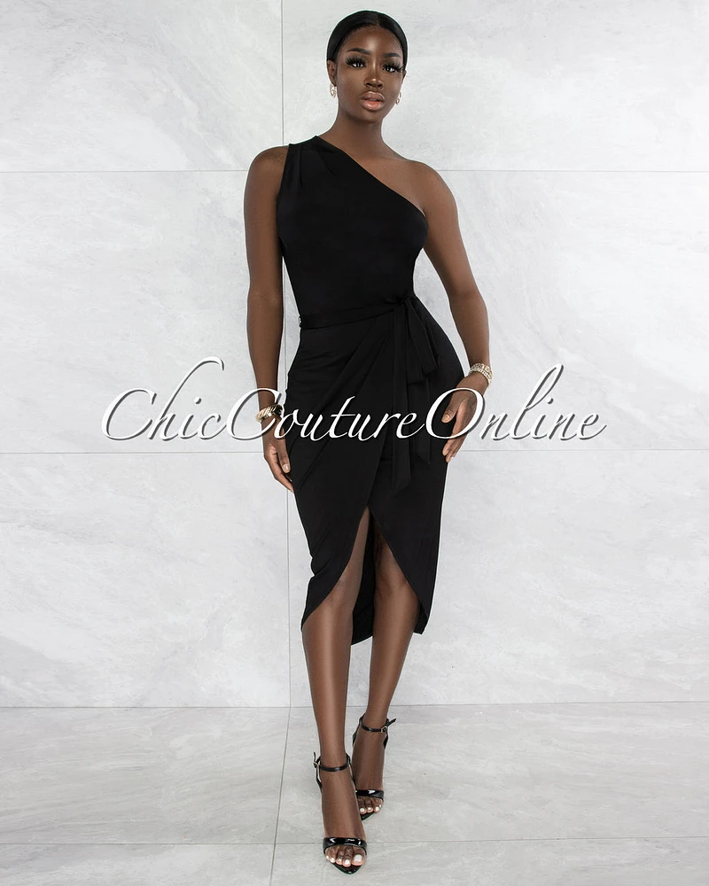 *Twyla Black Single Shoulder Front Slit Midi Dress
