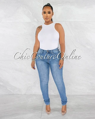 *Carlisle Light Washed Denim Mid Waist Jeans