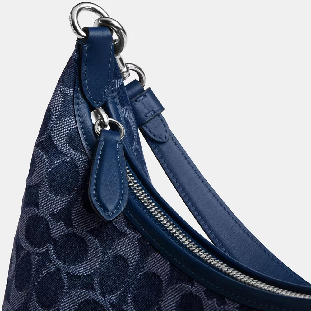 Juliet Shoulder Bag In Signature Denim