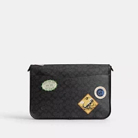 Hitch Messenger Bag In Signature Canvas With Patches