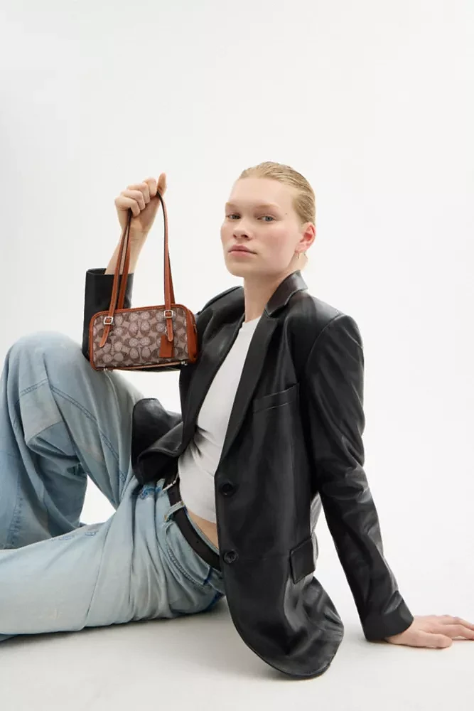 Swing Zip Bag 20 In Crystal Signature Jacquard