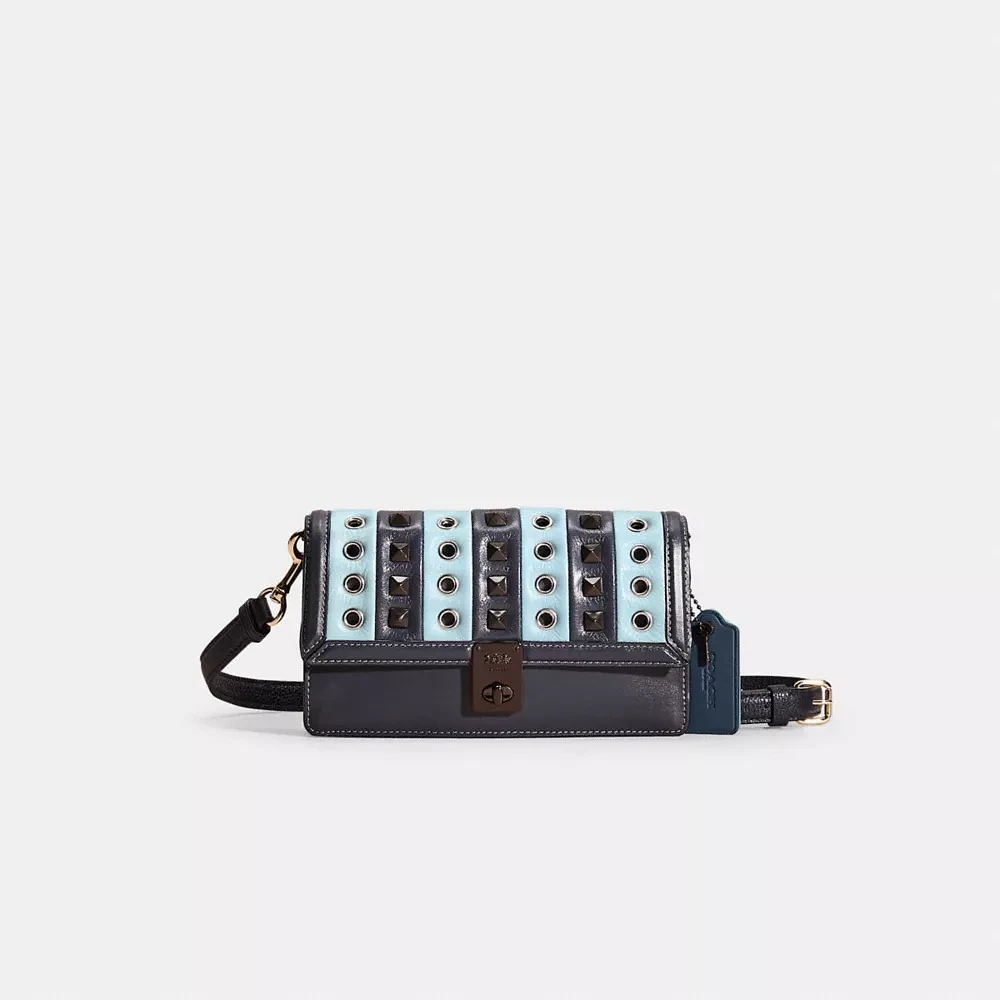 Upcrafted Hutton Clutch With Colorblock Quilting