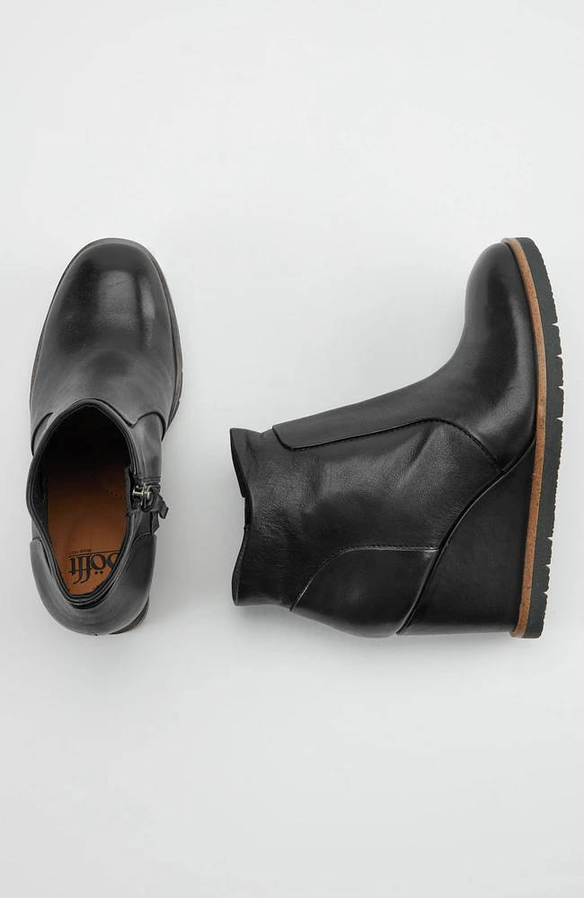 sofft® maguire booties