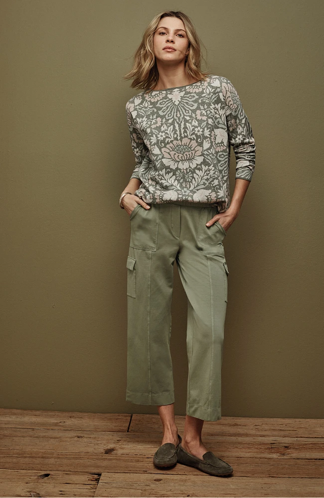 knit cargo crops