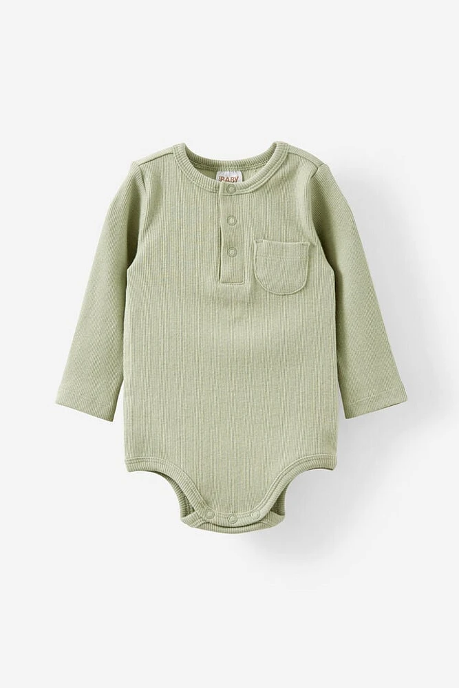 The Long Sleeve Rib Pocket Bubbysuit