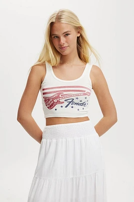 Fender Scoop Neck Graphic Tee