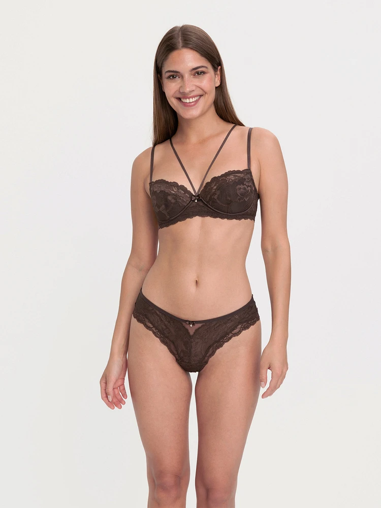 Diane Hipster String