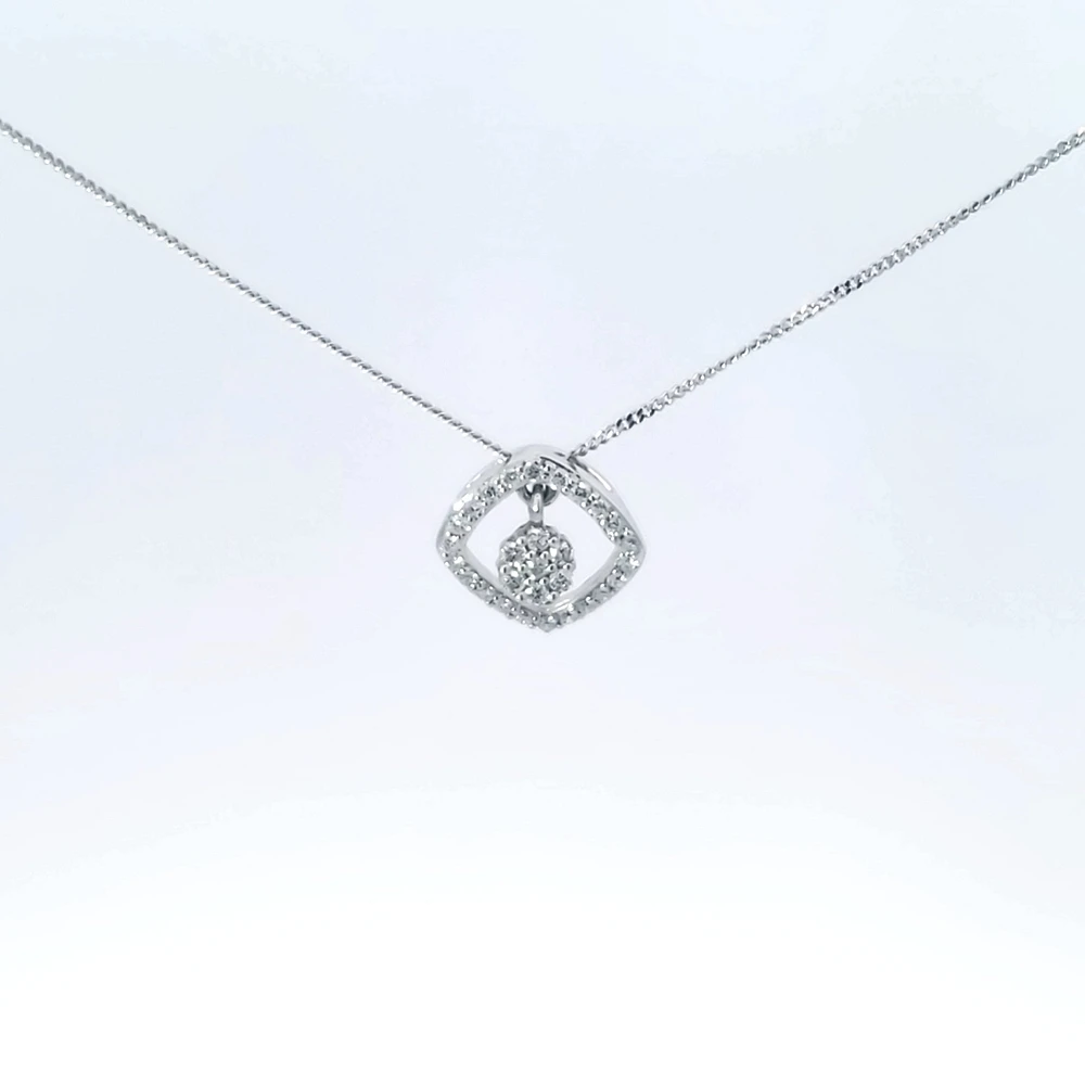 10K Gold 0.13 cttw Diamond Pendant